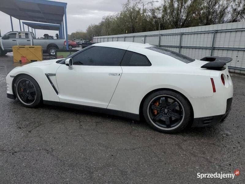 Używany 2013 Nissan GT-R Premium Edition Coupe | 217 000 zł - Obraz 1/4