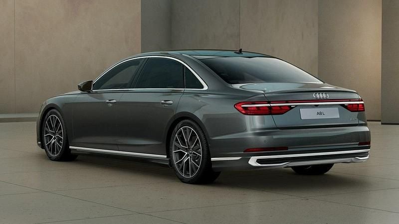 Używany Audi A8 Exclusive 286 KM (210 kW) 2024 Szary Sedan/Limuzyna