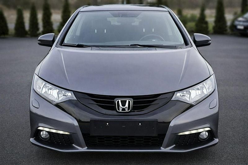 Używany Honda Civic 2013 Szary Sedan/Limuzyna