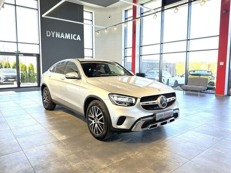 Srebrny Używany 2019 Mercedes GLC200 SUV | 147 300 zł (Dość drogi) - Obraz 1/3