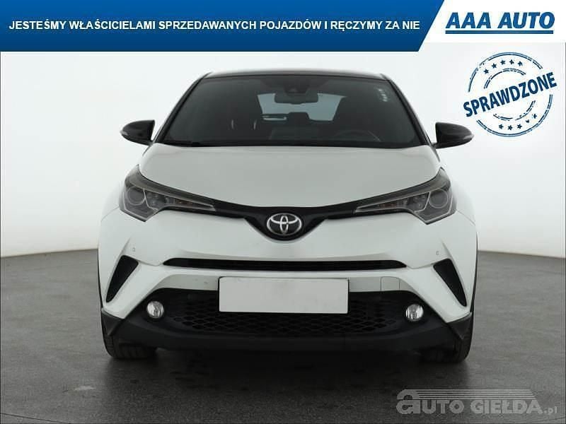 Używany Toyota C-HR 116 KM (85 kW) 2018 Biały SUV