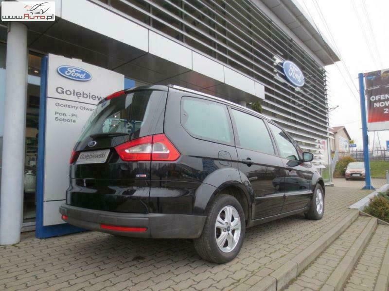 Używany Ford Galaxy 140 KM (102 kW) 2010 Czarnymetallic Minivan