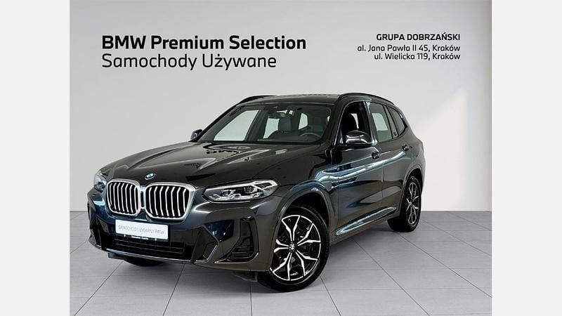 Szary sophisto z brylantowym połyskiem metalizowany Używany 2024 BMW X3 Performance SUV | 229 900 zł (Dość drogi) - Obraz 1/3
