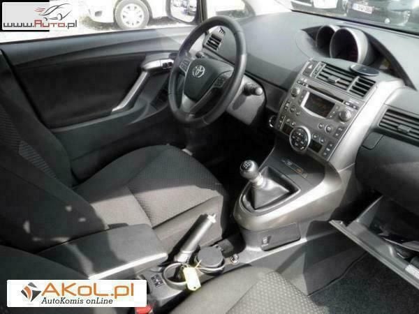 Używany Toyota Verso 126 KM (92 kW) 2009 Inny Minivan