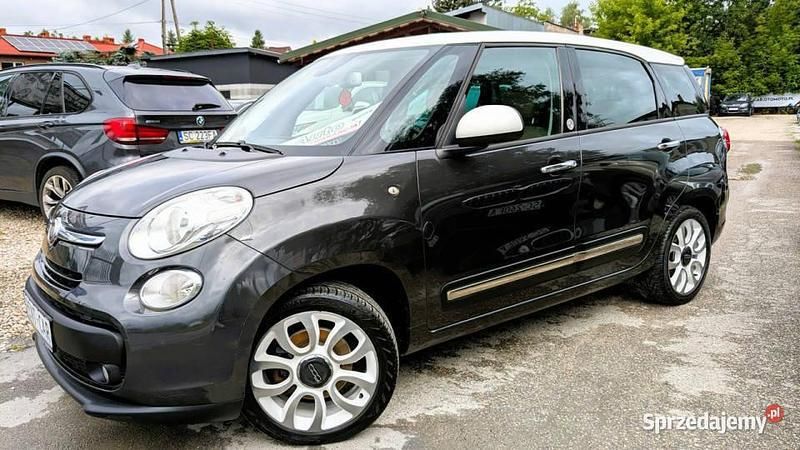 Szary (metalik) Używany 2013 Fiat 500L Living Minivan | 23 900 zł (Uczciwa cena) - Obraz 1/4