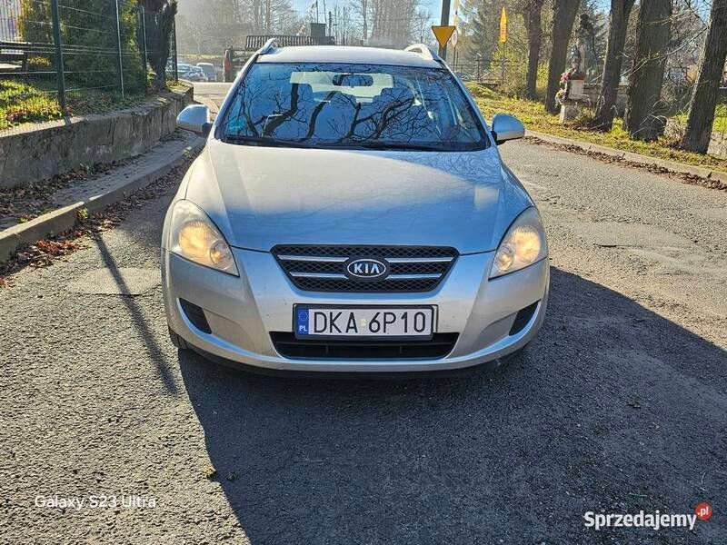 Używany 2009 Kia Ceed | 14 999 zł (Uczciwa cena) - Obraz 1/4