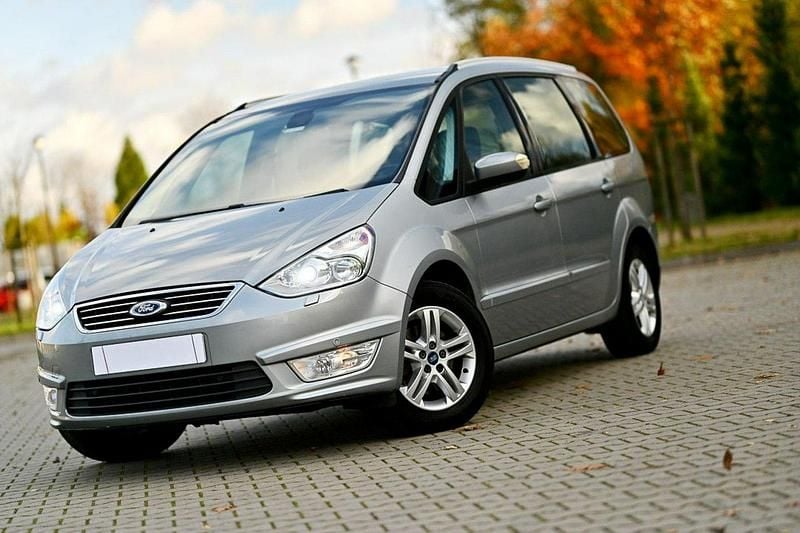 Szary Używany 2012 Ford Galaxy Minivan | 28 900 zł (Uczciwa cena) - Obraz 1/4