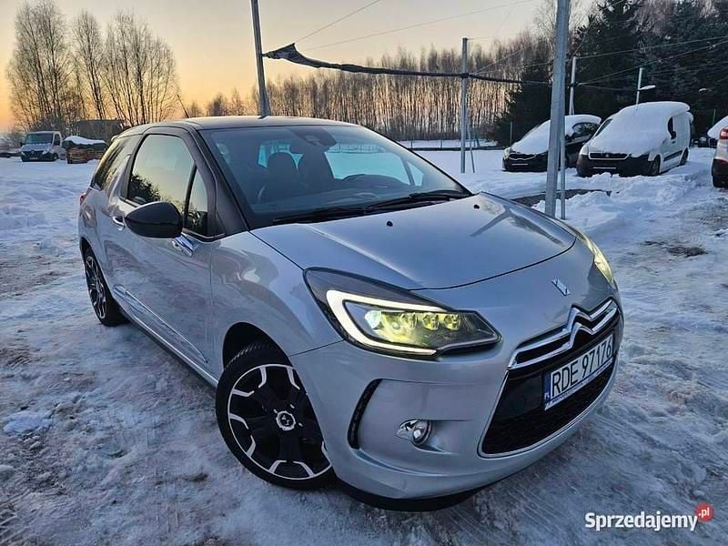 Używany Citroën DS3 92 KM (67 kW) 2015 Srebrny