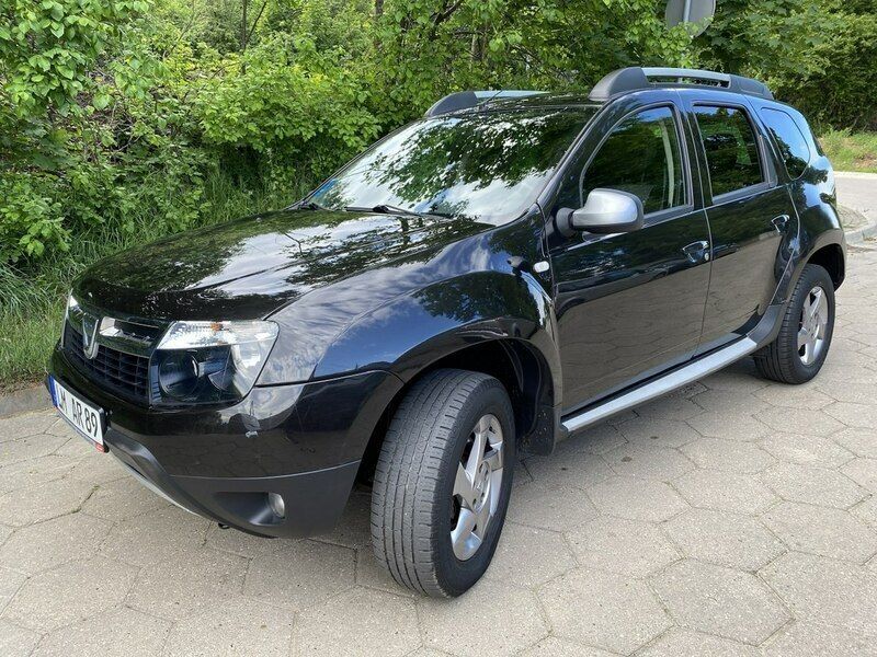 Używany Dacia Duster 110 KM (80 kW) 2013 Czarny SUV