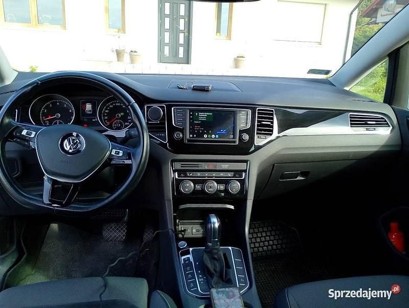 Biały Używany 2017 VW Golf VII Kombi | 56 900 zł (Uczciwa cena) - Obraz 1/4