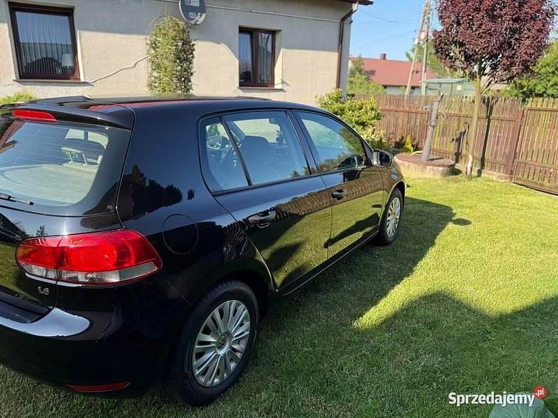 Używany VW Golf VI 102 KM (75 kW) 2008 Czarny Hatchback