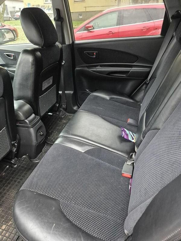 Używany Hyundai Tucson 2008 Srebrny SUV