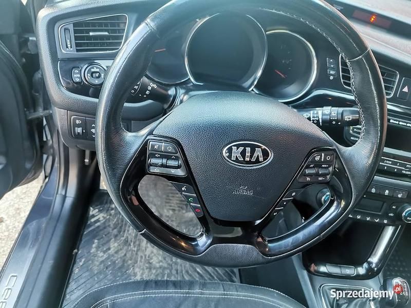 Używany 2013 Kia Ceed Kombi | 26 900 zł (Uczciwa cena) - Obraz 1/4