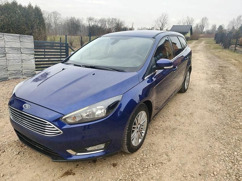 Niebieski Używany 2018 Ford Focus Kombi | 35 500 zł (Super Cena) - Obraz 1/4