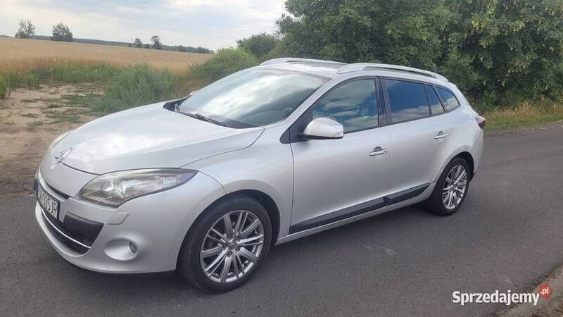 Srebrny Używany 2010 Renault Mégane III Privilege Sedan/Limuzyna | 16 500 zł - Obraz 1/4