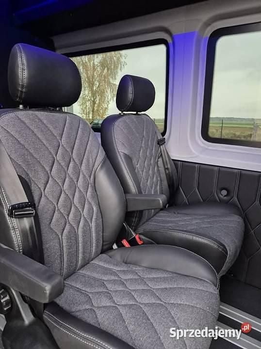 Używany Mercedes Sprinter 170 KM (125 kW) 2024 Van