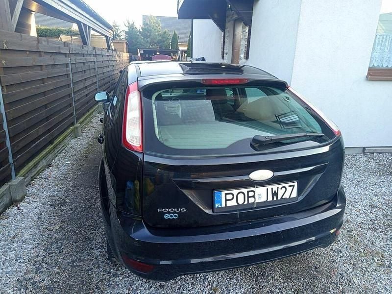 Używany Ford Focus 2009 Czarny Hatchback