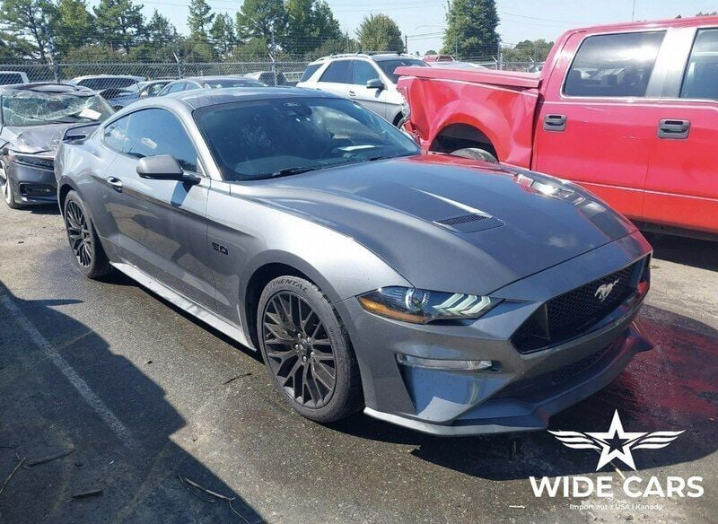 Szary (metalik) Używany 2020 Ford Mustang Coupe | 83 300 zł - Obraz 1/4
