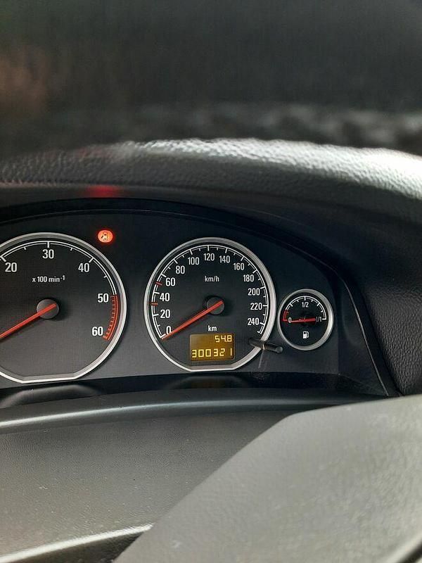 Niebieski Używany 2006 Opel Vectra Kombi | 8500 zł (Dość drogi) - Obraz 1/4