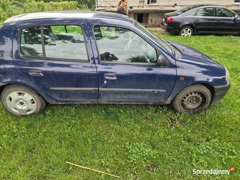 Używany 2000 Renault Clio II | 2700 zł (Uczciwa cena) - Obraz 1/4