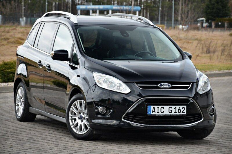 Czarny (metalik, perła) Używany 2010 Ford Grand C-Max Minivan | 22 900 zł (Uczciwa cena) - Obraz 1/4