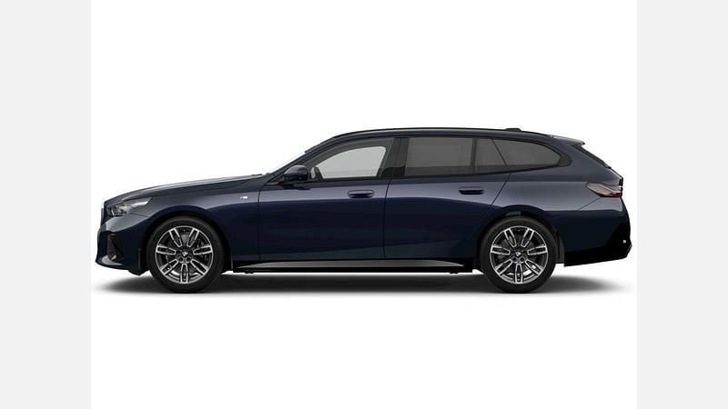 Używany BMW 540 Comfort Edition 286 KM (210 kW) 2025 Carbon black metallic metalizowany Kombi