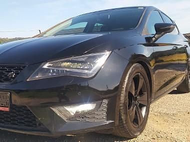 Czarny Używany 2016 Seat Leon FR Hatchback | 49 600 zł (Uczciwa cena) - Obraz 1/4