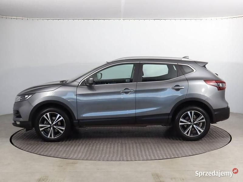 Używany Nissan Qashqai 2020 Srebrny SUV