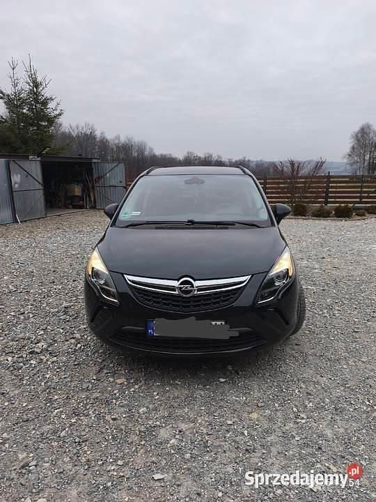 Używany Opel Zafira Tourer 129 KM (94 kW) 2012 Minivan