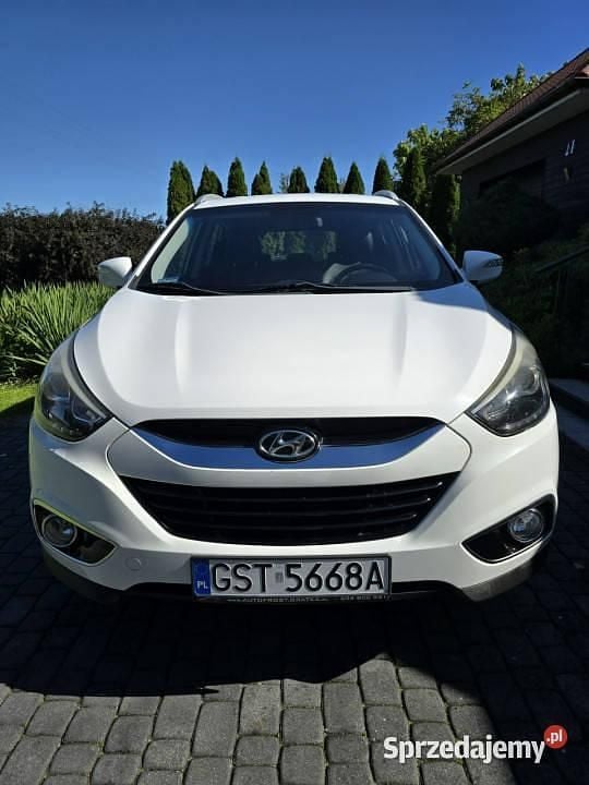Biały Używany 2014 Hyundai ix35 SUV | 42 500 zł (Uczciwa cena) - Obraz 1/4
