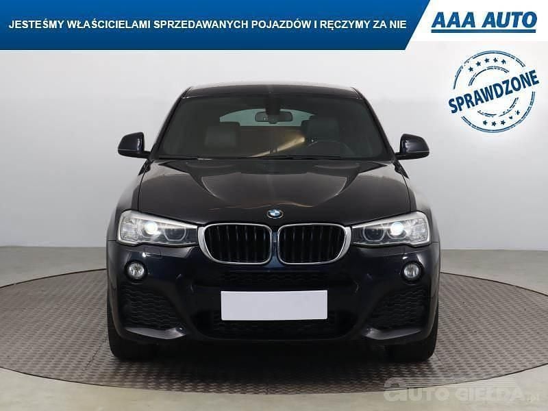 Używany BMW X4 190 KM (139 kW) 2018 Błękitny SUV