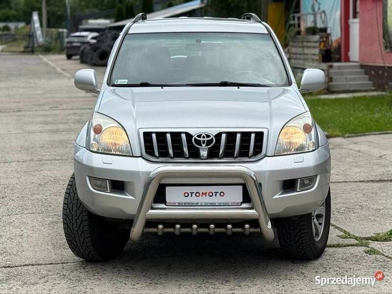 Srebrny Używany 2003 Toyota Land Cruiser SUV | 55 900 zł (Uczciwa cena) - Obraz 1/4