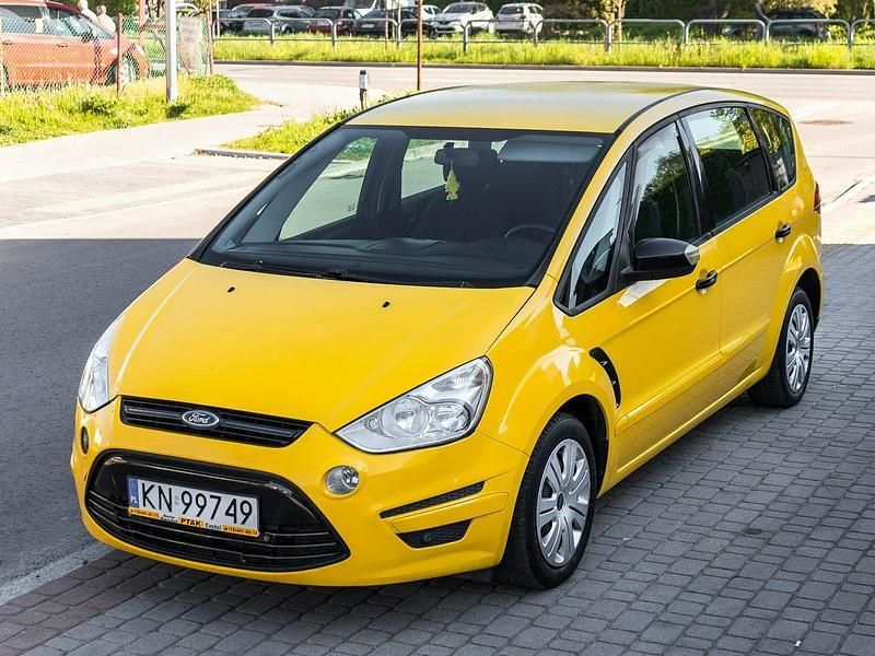 Używany Ford S-MAX S 140 KM (102 kW) 2011 Żółty Minivan