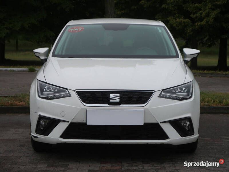 Biały Używany 2018 Seat Ibiza Hatchback | 42 999 zł (Uczciwa cena) - Obraz 1/4