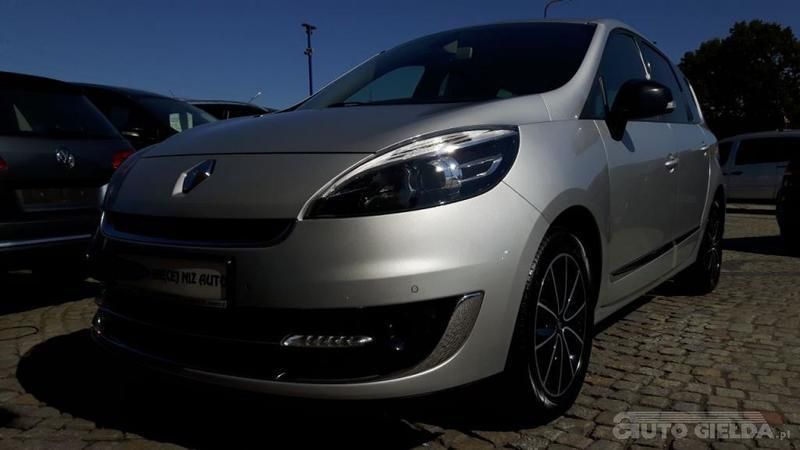 Używany Renault Grand Scénic III Bose Edition 2012 Srebrny metalik Minivan