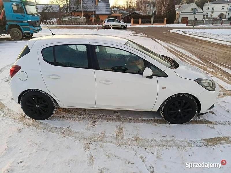 Biały Używany 2016 Opel Corsa Hatchback | 29 500 zł (Uczciwa cena) - Obraz 1/4