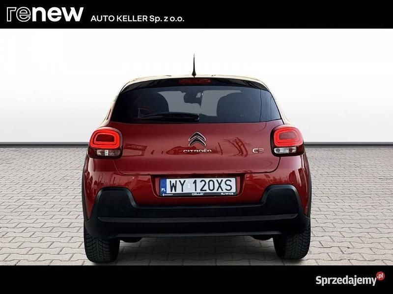 Używany Citroën C3 Shine 2023 Czerwony Hatchback