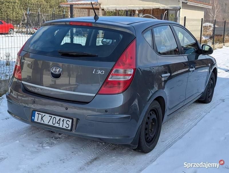 Używany Hyundai i30 2009 Szary Hatchback