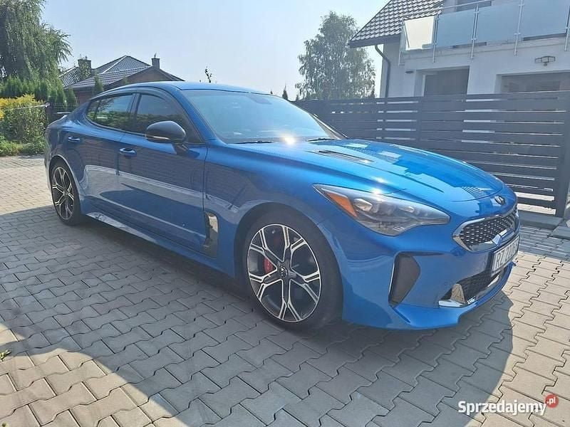 Używany Kia Stinger GT 2018 Niebieski Hatchback