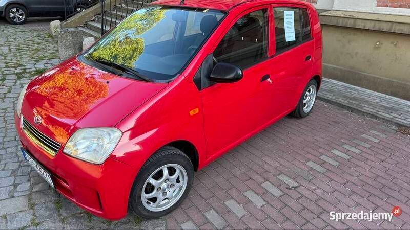 Czerwony Używany 2004 Daihatsu Cuore Hatchback | 5300 zł - Obraz 1/4