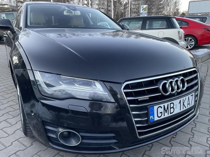 Używany Audi A7 Sportback Ambiente 313 KM (230 kW) 2013 Czarny metalik Hatchback