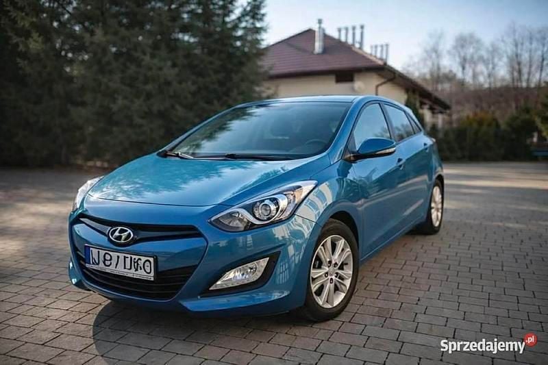 Używany Hyundai i30 2013 Niebieski Hatchback