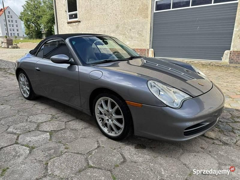 Szary Używany 2002 Porsche 996 Kabriolet | 64 900 zł - Obraz 1/4