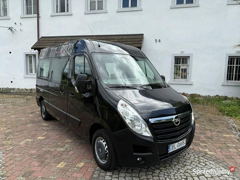 Czarny Używany 2013 Opel Movano Van | 42 900 zł - Obraz 1/4