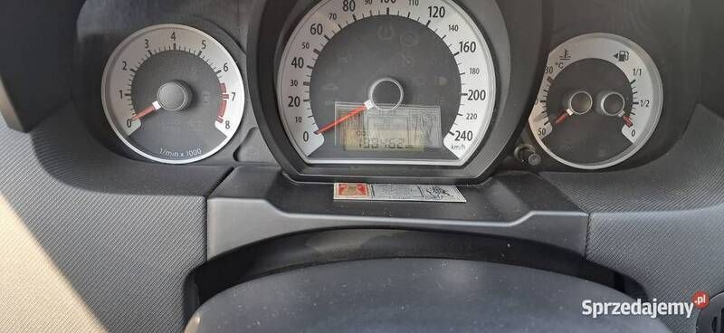 Szary Używany 2009 Kia Ceed 2 Sedan/Limuzyna | 15 200 zł (Uczciwa cena) - Obraz 1/4