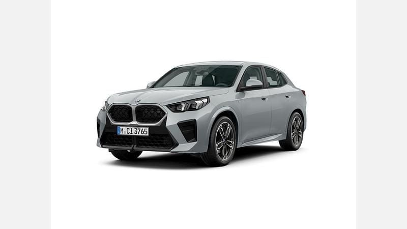 Szary brooklyn m metalizowany Używany 2024 BMW X2 Luxury Line SUV | 182 900 zł - Obraz 1/3