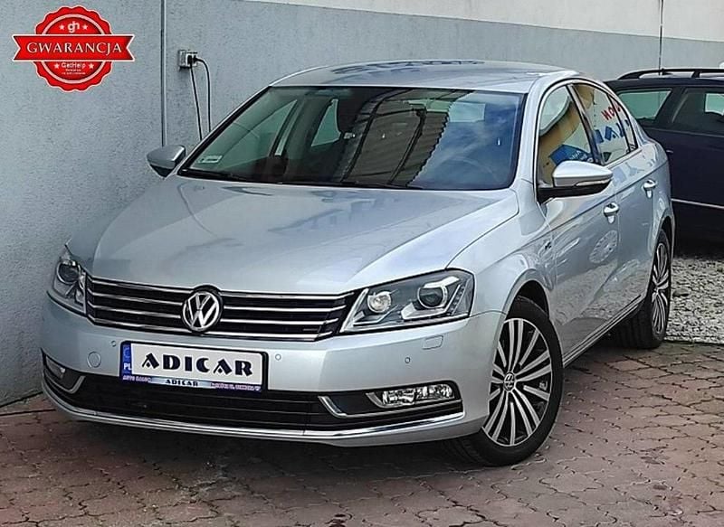 Srebrny Używany 2014 VW Passat Sedan/Limuzyna | 42 700 zł (Uczciwa cena) - Obraz 1/4