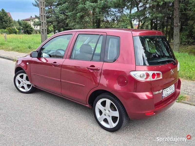 Bordowy Używany 2006 Mazda 2 Hatchback | 6800 zł (Uczciwa cena) - Obraz 1/4
