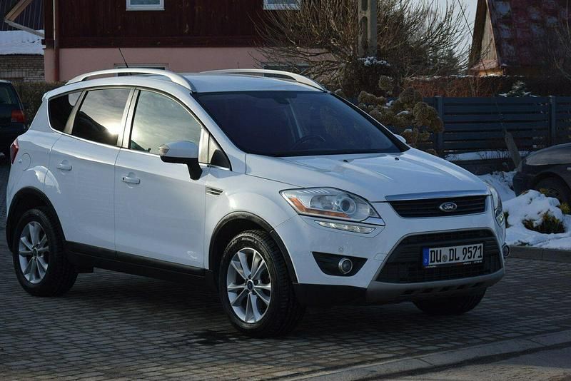 Używany Ford Kuga Titanium S 163 KM (119 kW) 2012 Biały SUV