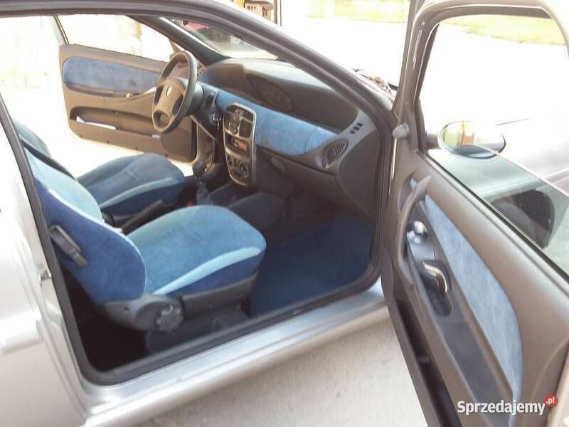 Srebrny Używany 2003 Lancia Ypsilon Hatchback | 1850 zł - Obraz 1/4
